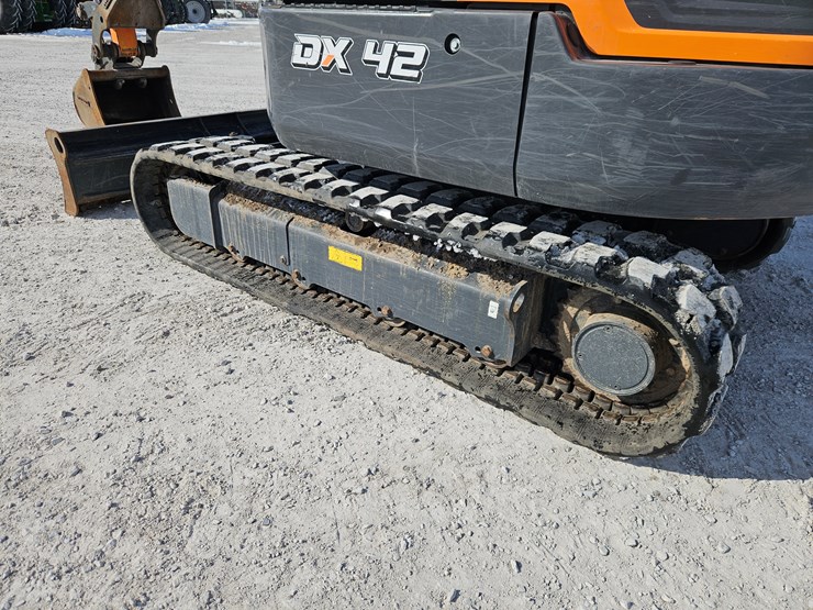 2024-develon-dx42-7-image-14