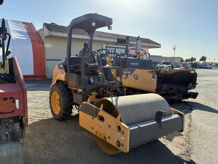 2018-volvo-sd45b-image-2