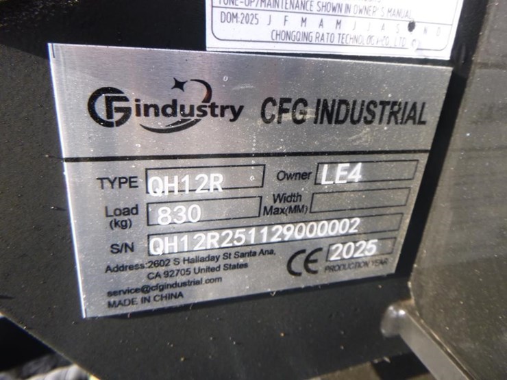 agt-qh12r-hydraulic-excavator-image-30