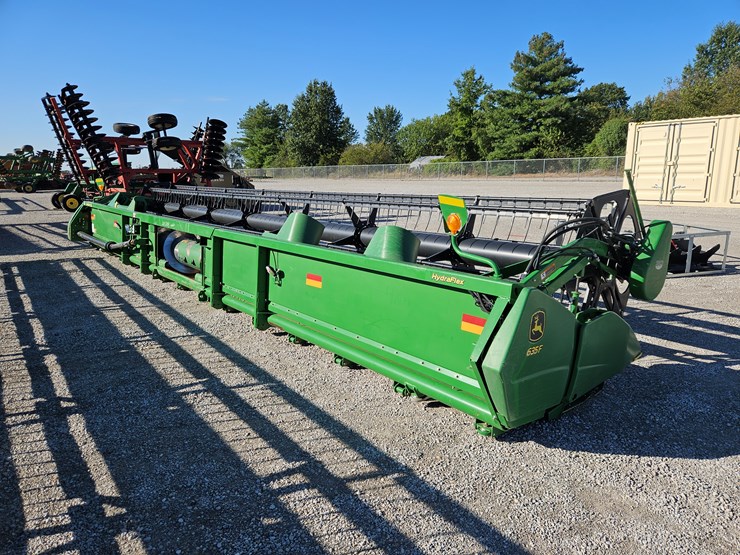2010-john-deere-635f-image-9
