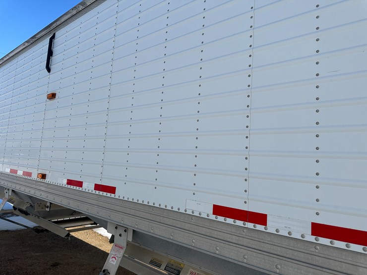 2016-timpte-hopper-bottom-image-50