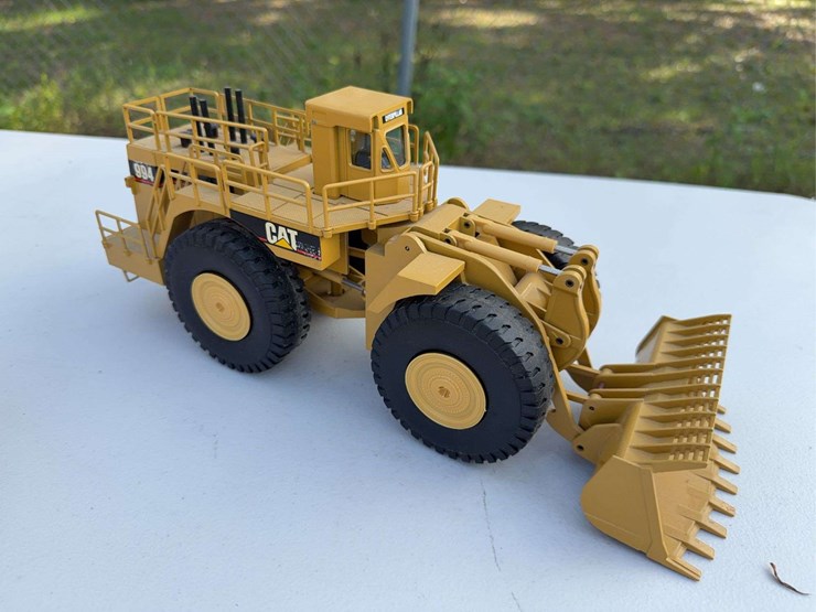 caterpillar-994-image-8