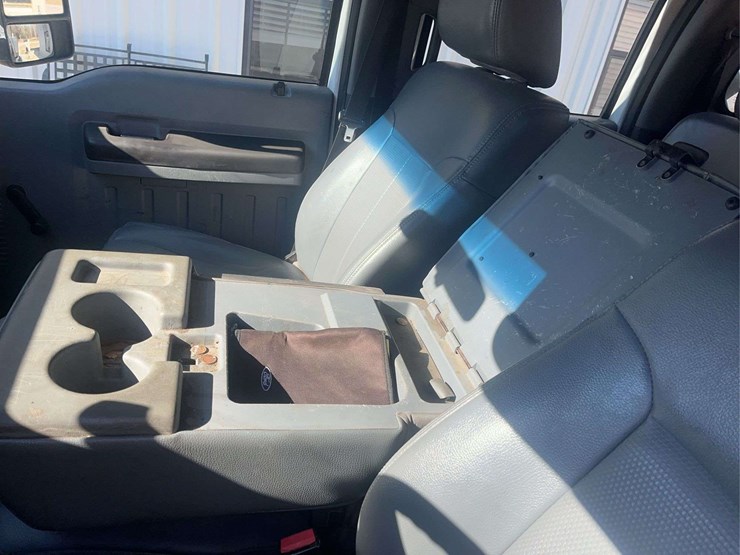 2016-ford-f350-image-24