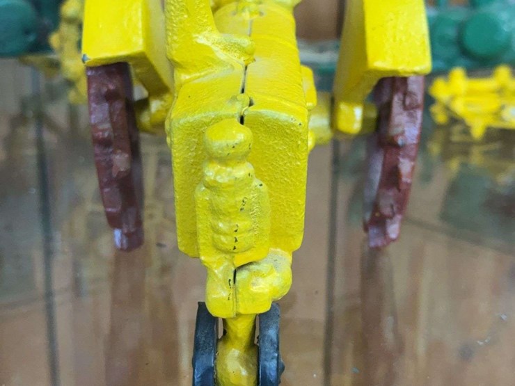 john-deere-16-image-6