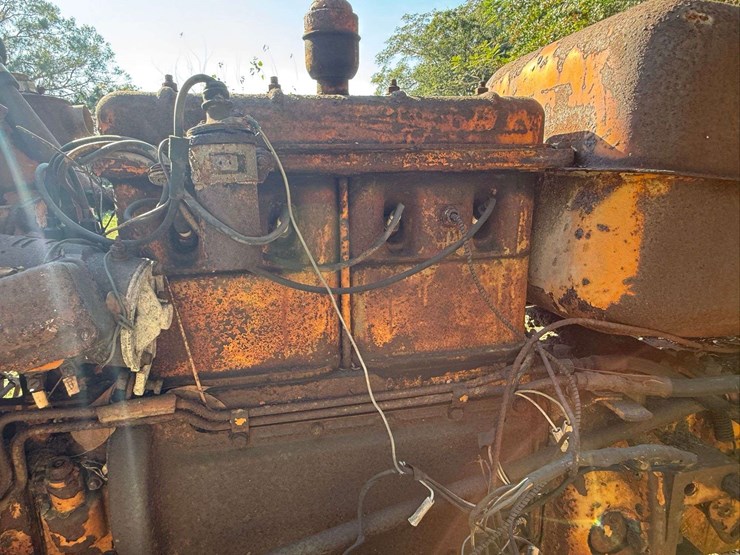 minneapolis-moline-445-image-16