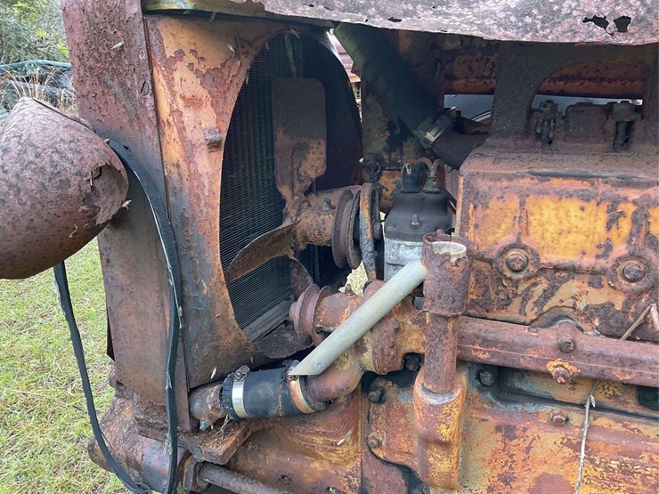 minneapolis-moline-ztu-image-10