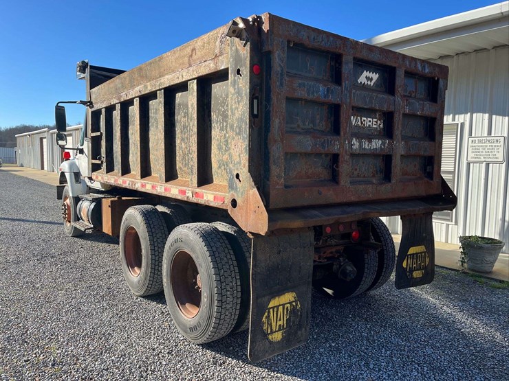 2008-international-4700-image-3