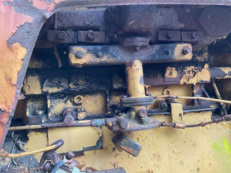 minneapolis-moline-big-mo-400m-army-tractor-image-28