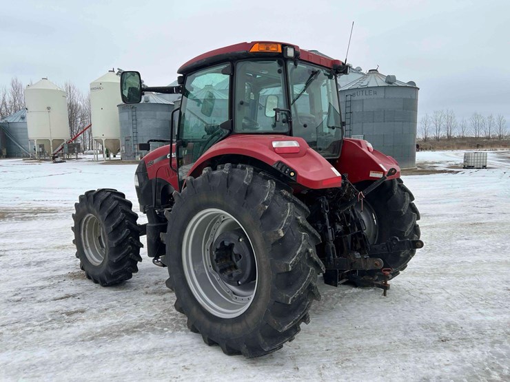 2014-case-farmall-115u-tractor-image-6