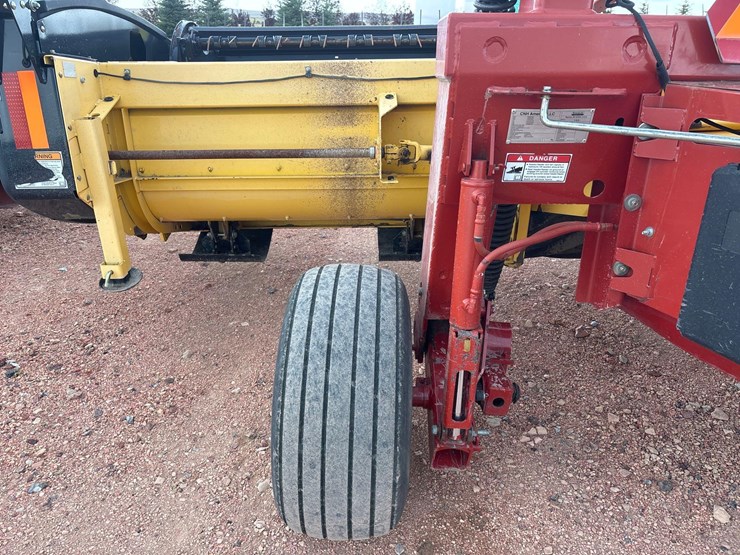 new-holland-7150-hydroswing-image-22