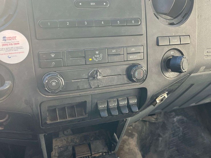 2014-ford-f350-image-14