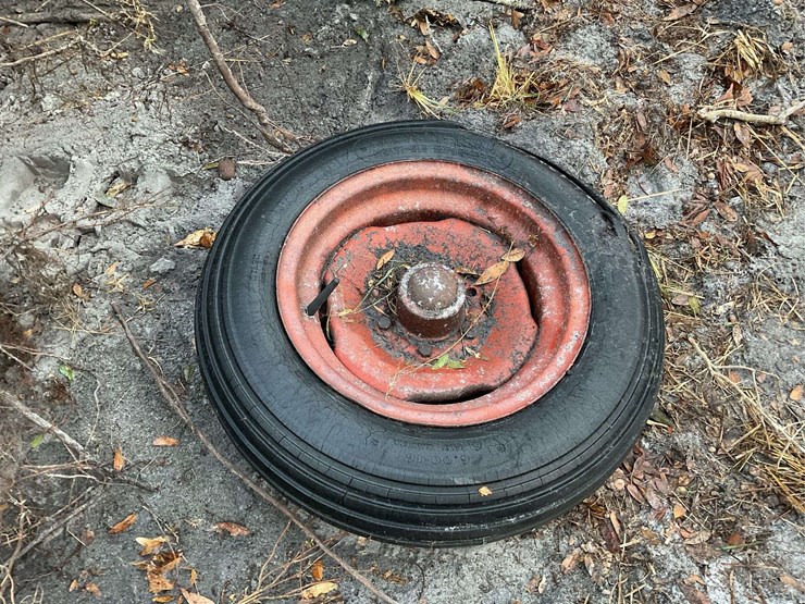 minneapolis-moline-445-image-18