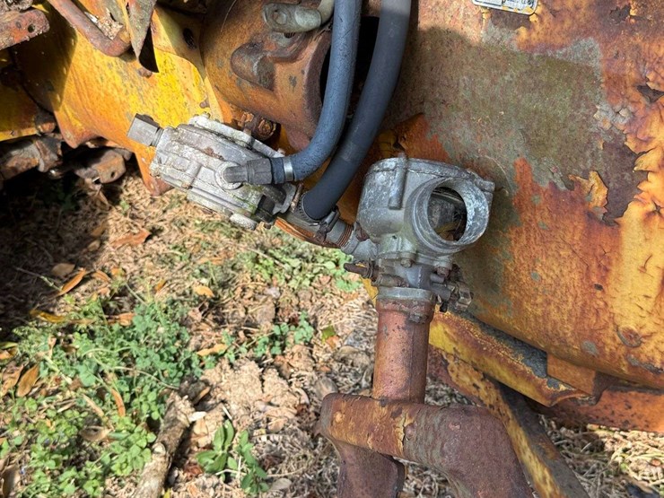 minneapolis-moline-orchard-lp-parts-tractor-image-9