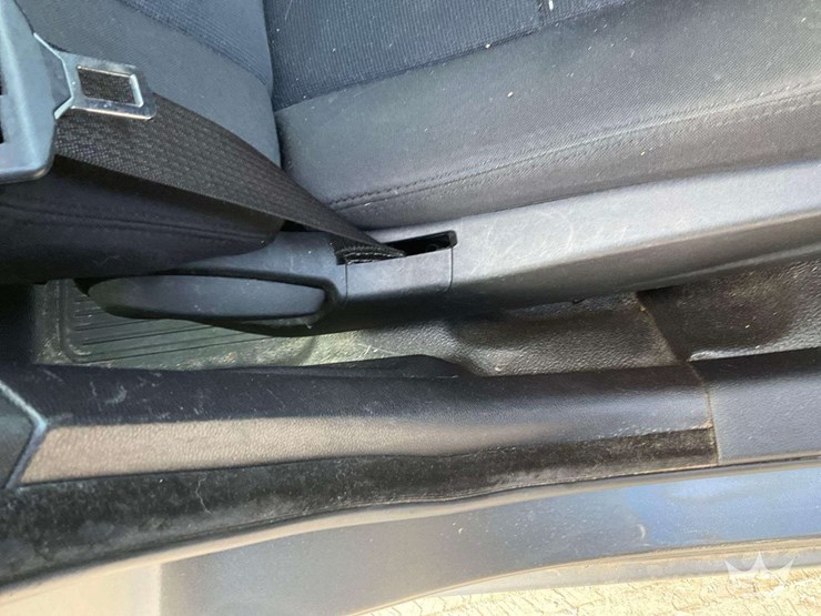 2012-dodge-charger-sedan-image-27