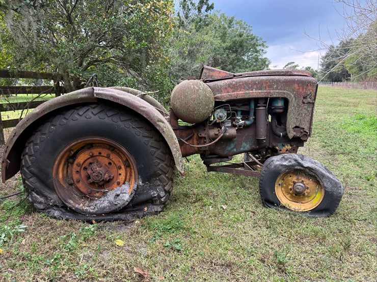 minneapolis-moline-jet-lp-orchard-image-2