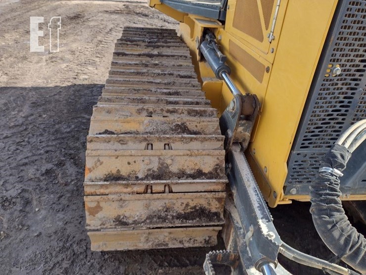 2020-deere-450k-image-31