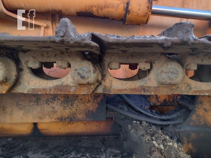 komatsu-d31a-17-image-35