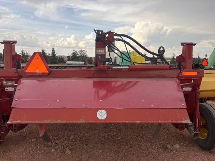 new-holland-7150-hydroswing-image-24