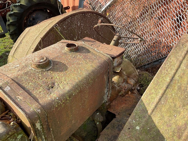 case-model-c-image-16