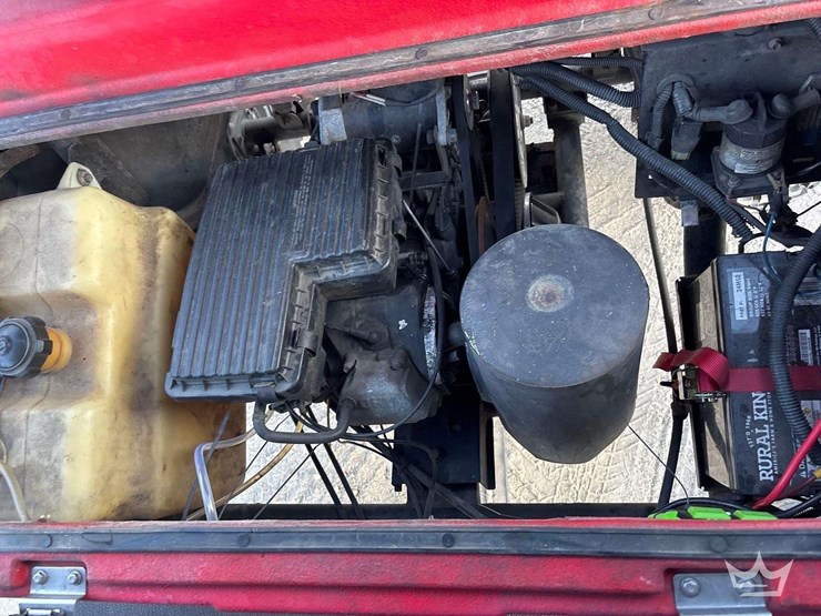 yamaha-4-seat-gas-cart-image-8