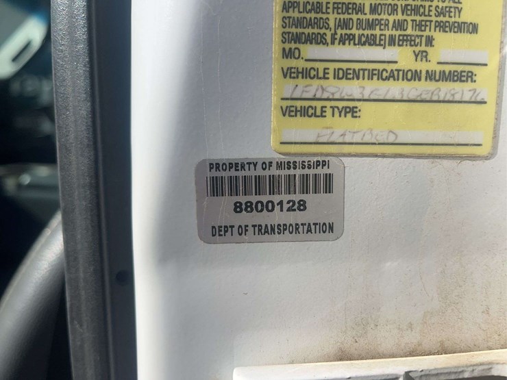 2016-ford-f350-image-18