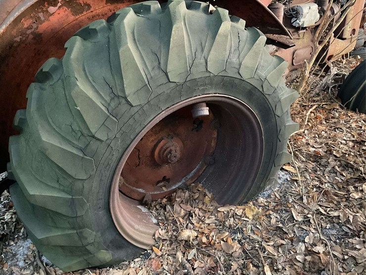 case-parts-tractor-image-29