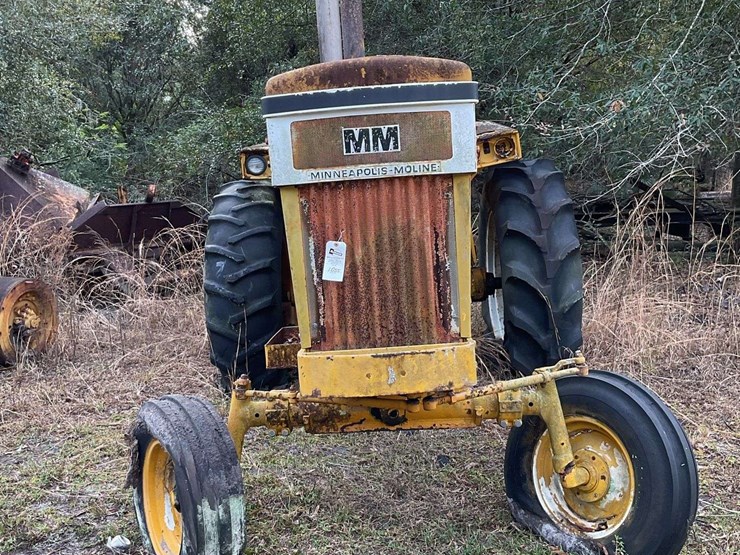 minneapolis-moline-g900-image-3