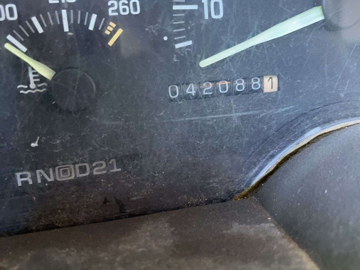 1993-gmc-3500-image-7