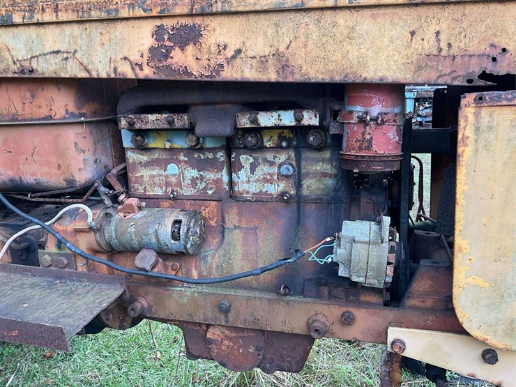 minneapolis-moline-m5-image-10