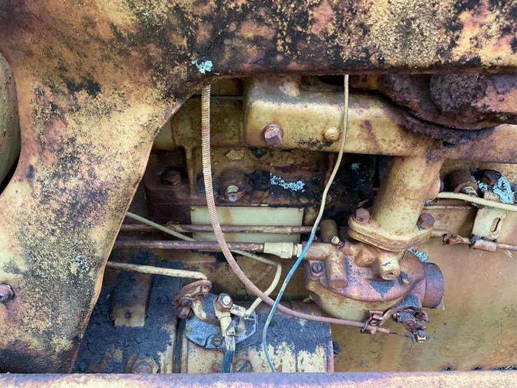 minneapolis-moline-parts-tractor-image-15