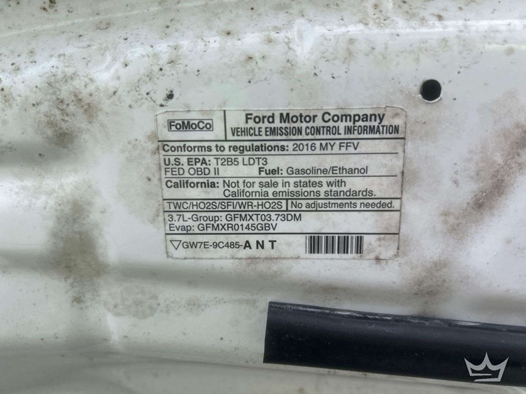 2016-ford-explorer-image-10