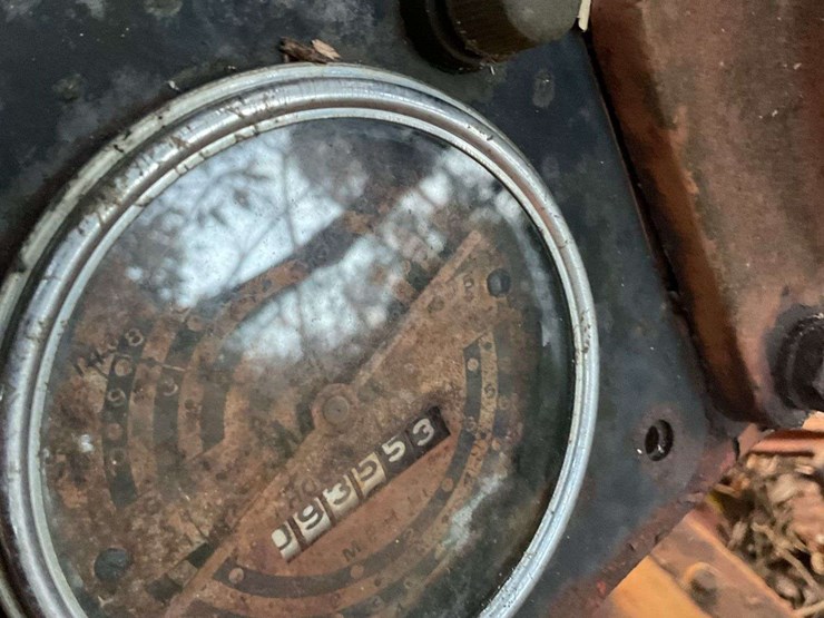 minneapolis-moline-m5-image-32