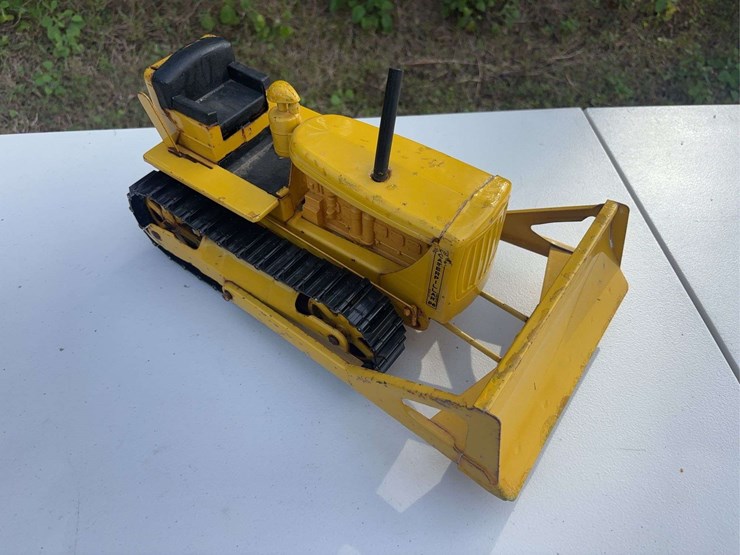 caterpillar-d6-image-12