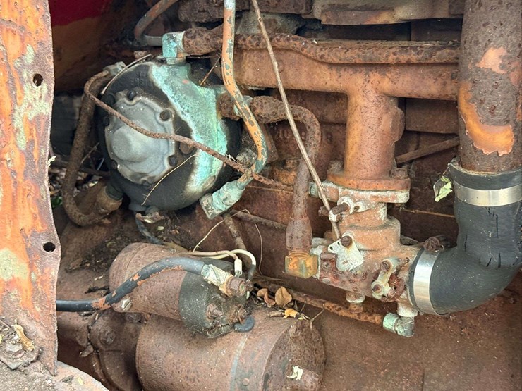 minneapolis-moline-orchard-image-15