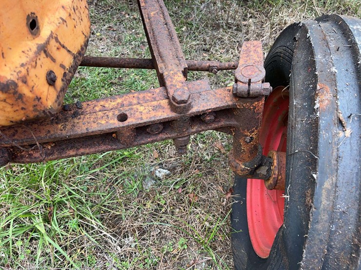 minneapolis-moline-445-image-24