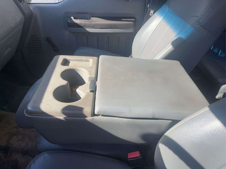 2016-ford-f350-image-25