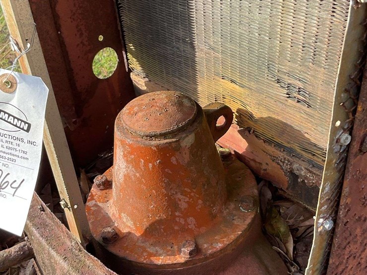 avery-parts-tractor-image-16