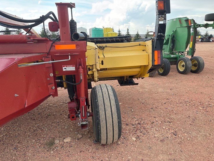 new-holland-7150-hydroswing-image-23