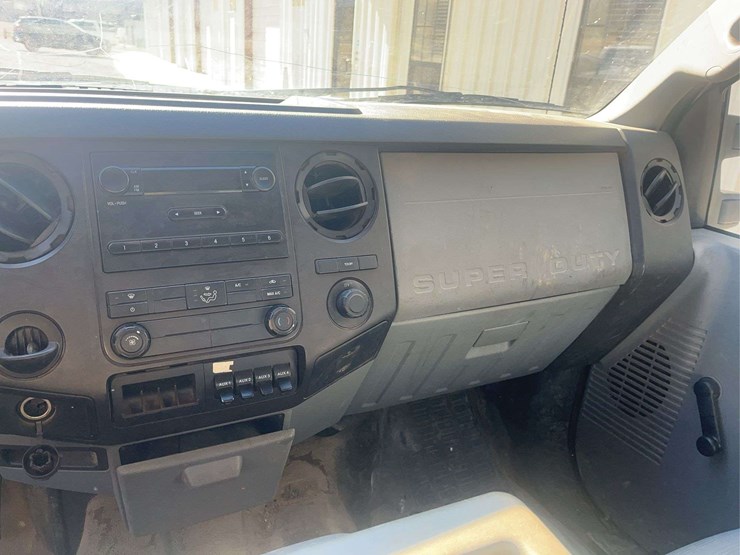 2016-ford-f350-image-26