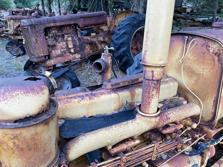 oliver-industrial-tractor-image-17