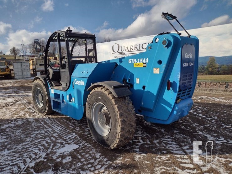 2019-genie-gth1544-image-25