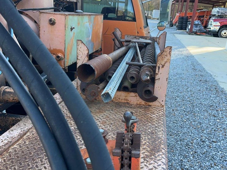 1993-gmc-3500-image-15