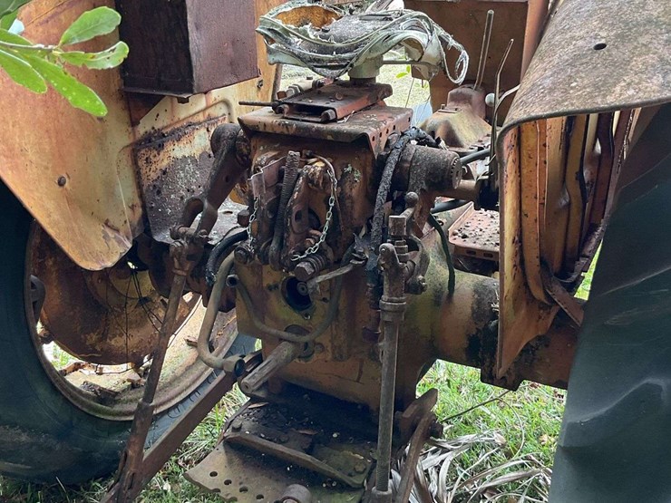 minneapolis-moline-m5-image-18