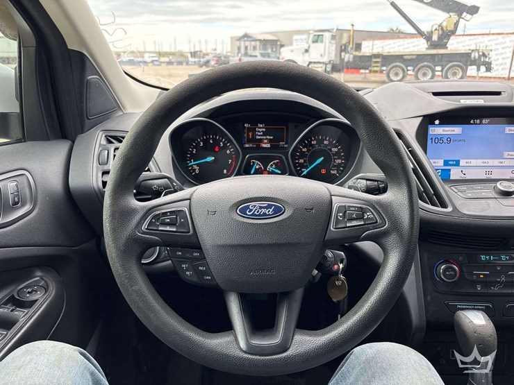 2017-ford-escape-image-13