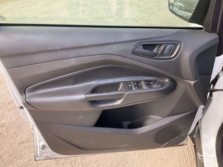 2017-ford-escape-image-13