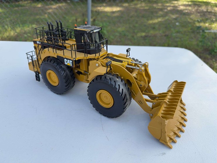 caterpillar-994-image-20