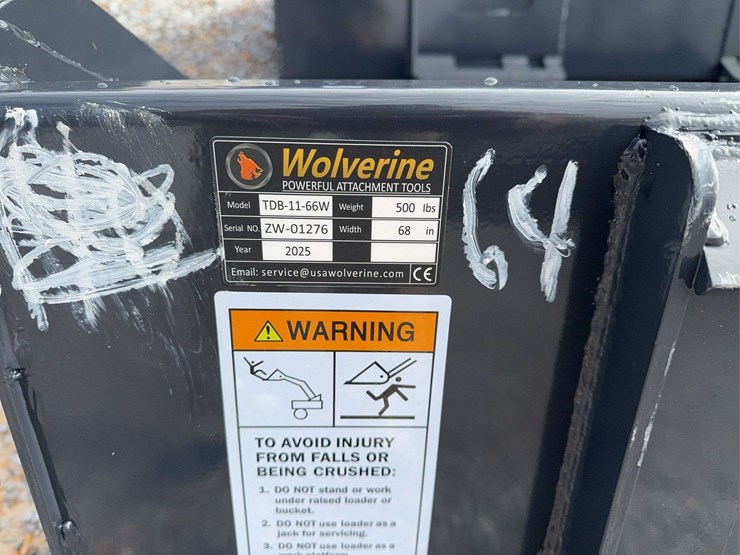 unused-skid-steer-track-duty-66"-bucket-image-3