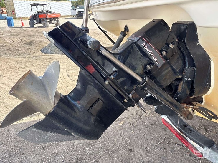 2015-shoe1999-ser-image-6