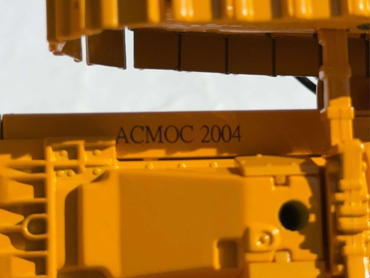 caterpillar-d2-image-9