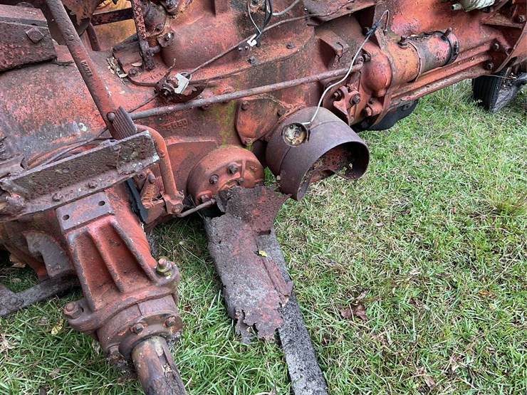 case-parts-tractor-image-10